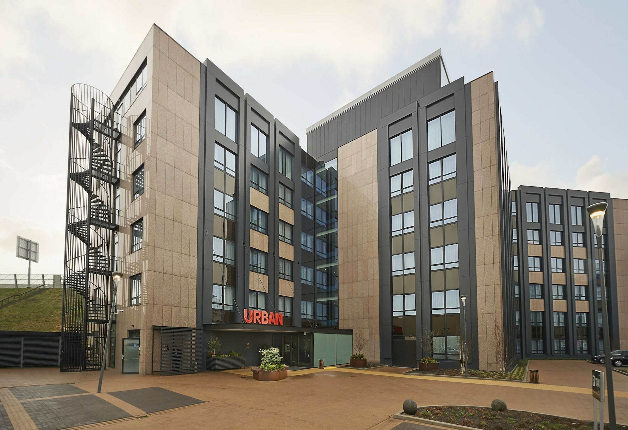 Corendon Urban Amsterdam Schiphol Airport Hotel Badhoevedorp Exterior photo
